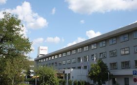 Intercityhotel - Frankfurt Airport 4*